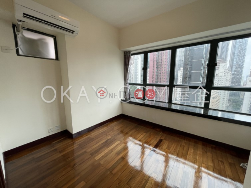 HK$ 33,000/ 月恆龍閣-西區-3房2廁,極高層,海景恆龍閣出租單位