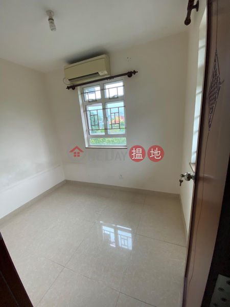 Property Search Hong Kong | OneDay | Residential Rental Listings | 700-square-foot three-bedroom, one-living village house on the second floor with terrace