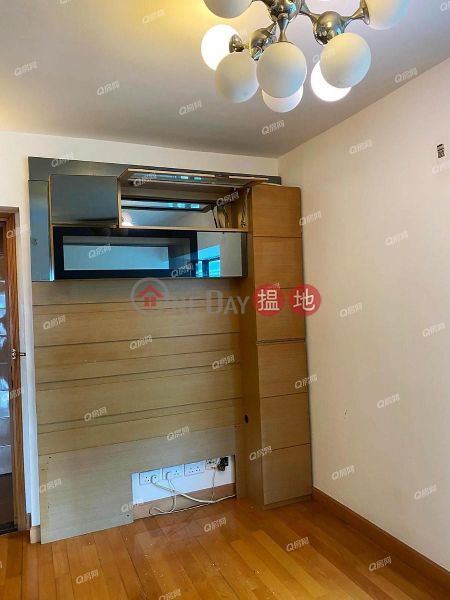 Property Search Hong Kong | OneDay | Residential, Sales Listings | Metropole Building | 3 bedroom High Floor Flat for Sale