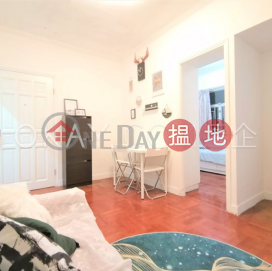 Generous 3 bedroom in Sai Ying Pun | Rental | Hang Fai Building 恆輝大廈 _0
