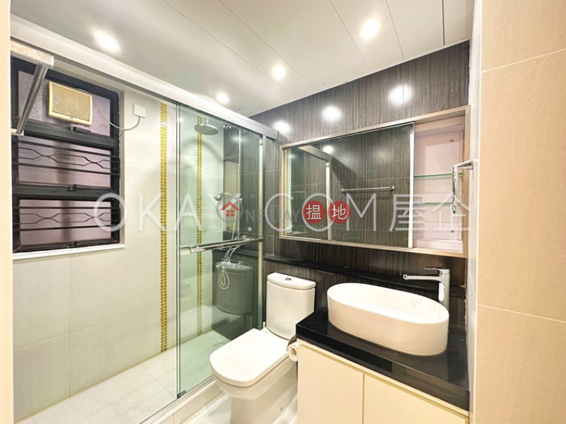 HK$ 47,000/ month Elegant Terrace Tower 2 Western District Lovely 3 bedroom with balcony & parking | Rental