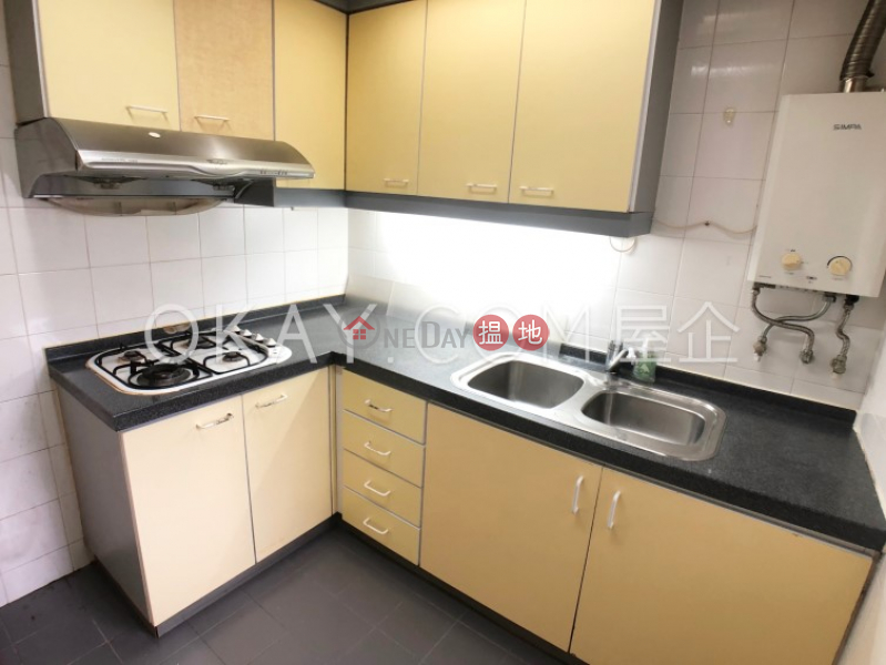 HK$ 19.5M Vantage Park | Western District | Charming 3 bedroom in Mid-levels West | For Sale