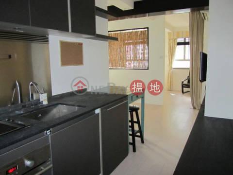 Flat for Rent in Hang Tak Building, Wan Chai | Hang Tak Building 恒德大廈 _0