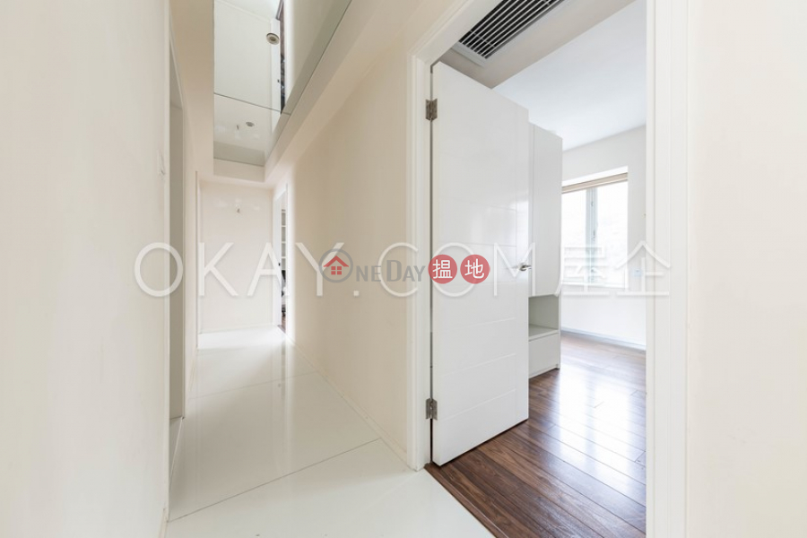 HK$ 135,000/ month | Tregunter | Central District | Stylish 4 bedroom on high floor | Rental