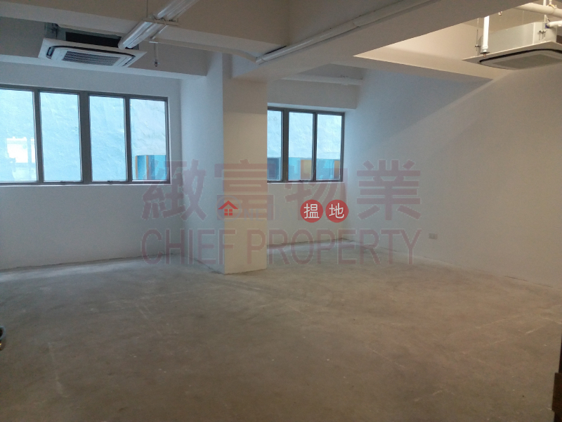 香港搵樓|租樓|二手盤|買樓| 搵地 | 工業大廈出租樓盤獨立單位，四正，玻璃幕牆