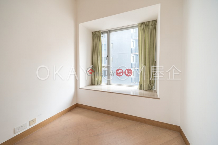 Unique 3 bedroom on high floor with balcony | For Sale | The Java 渣華道98號 Sales Listings