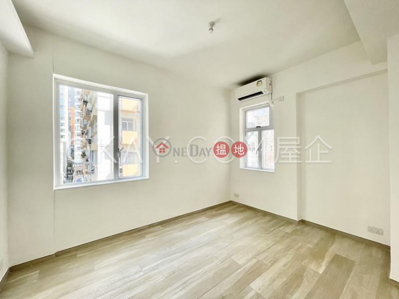 HK$ 39,000/ month | Blue Pool Lodge Wan Chai District | Luxurious 2 bedroom with balcony | Rental