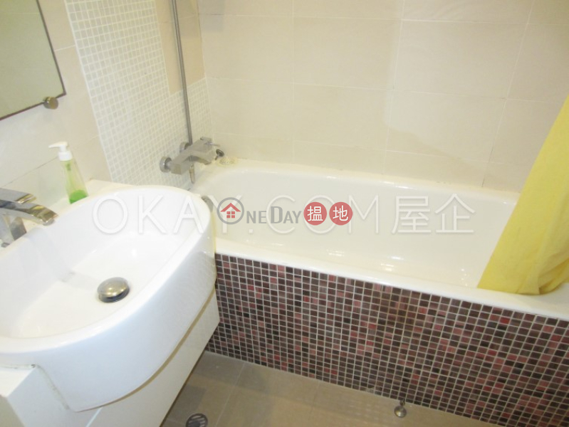 Property Search Hong Kong | OneDay | Residential | Sales Listings Rare 2 bedroom on high floor with parking | For Sale