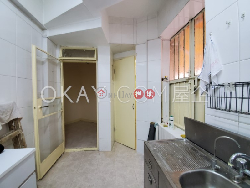 3房2廁,實用率高,連車位,露台時和大廈出售單位|時和大廈(Seaview Mansion)出售樓盤 (OKAY-S37328)