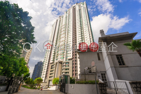 Nicely kept 2 bedroom with harbour views & parking | Rental | 80 Robinson Road 羅便臣道80號 _0