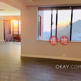 Stylish 3 bedroom with balcony & parking | For Sale | Parkview Heights Hong Kong Parkview 陽明山莊 摘星樓 _0
