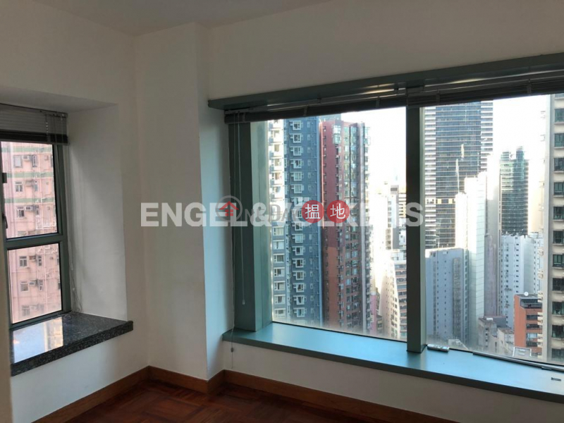 HK$ 33,000/ month, Casa Bella | Central District, 2 Bedroom Flat for Rent in Soho