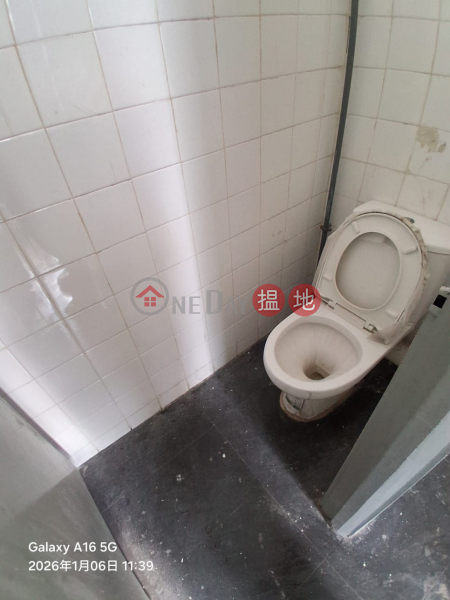 屯門倉, 樓底高, 夠大夠實用6-8業旺路 | 屯門-香港-出租-HK$ 22,000/ 月