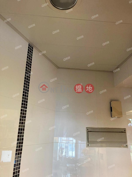 Kong Wing Court ( Block I ) Aberdeen Centre | 2 bedroom Mid Floor Flat for Sale 15 Nam Ning Street | Southern District, Hong Kong, Sales, HK$ 6.8M