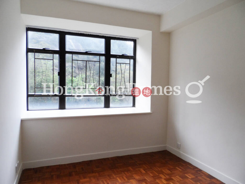 Property Search Hong Kong | OneDay | Residential | Rental Listings | 3 Bedroom Family Unit for Rent at Block B (Flat 9 - 16) Kornhill