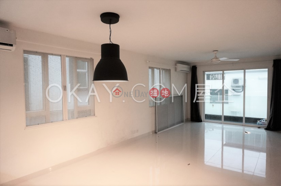 Gorgeous house with rooftop, balcony | For Sale | Mok Tse Che Village 莫遮輋村 Sales Listings