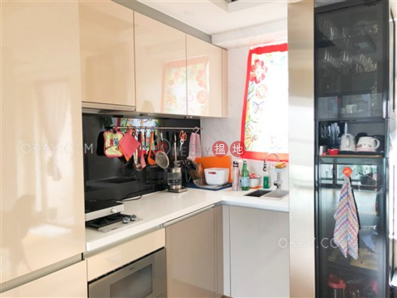 HK$ 43,800/ 月星鑽西區2房1廁,星級會所,露台《星鑽出租單位》