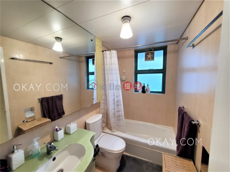 Stylish 3 bedroom on high floor | Rental, Discovery Bay, Phase 11 Siena One, Block 52 愉景灣 11期 海澄湖畔一段 52座 Rental Listings | Lantau Island (OKAY-R73989)