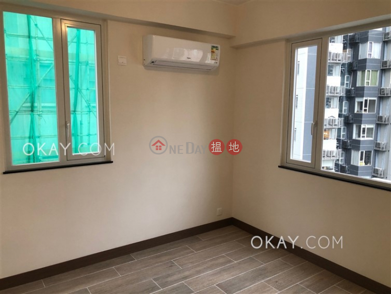 Lovely 2 bedroom on high floor with balcony | Rental | Shan Kwong Tower 山光苑 Rental Listings