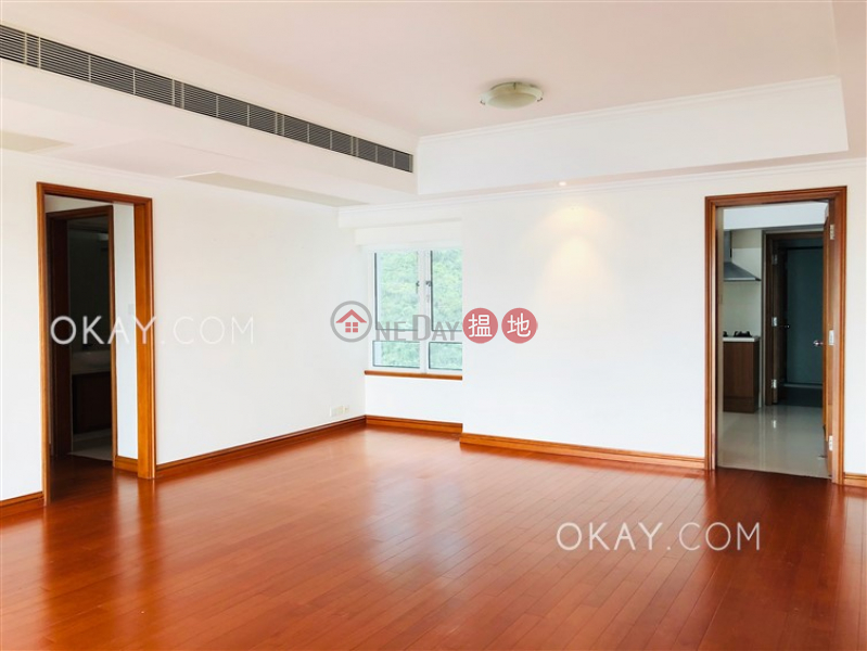 Gorgeous 3 bed on high floor with sea views & balcony | Rental | Block 2 (Taggart) The Repulse Bay 影灣園2座 Rental Listings