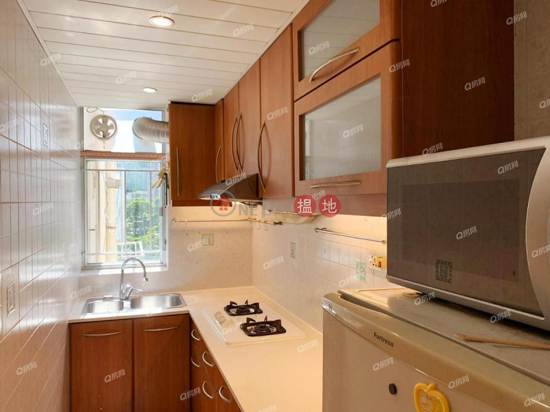 Block 4 Fullview Garden | 2 bedroom Low Floor Flat for Rent 18 Siu Sai Wan Road | Chai Wan District Hong Kong, Rental | HK$ 16,000/ month