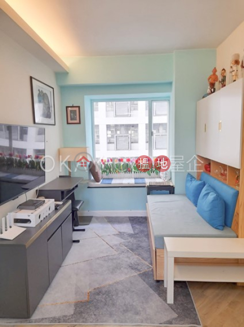 Charming 3 bedroom in Mid-levels West | For Sale | Tim Po Court 添寶閣 _0