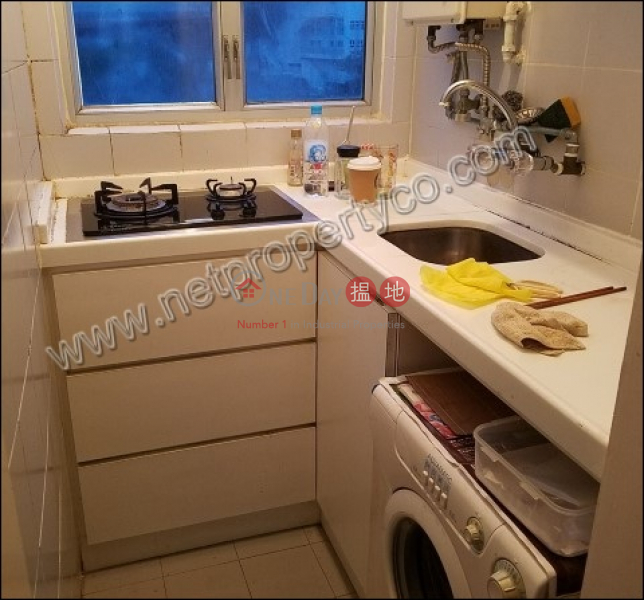 2 Bedrooms Unit for Rent 119-121 Queens Road East | Wan Chai District, Hong Kong | Rental HK$ 14,000/ month