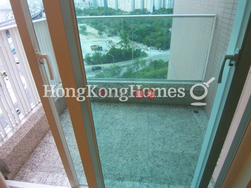 Property Search Hong Kong | OneDay | Residential Rental Listings | 3 Bedroom Family Unit for Rent at Tower 1 Harbour Green