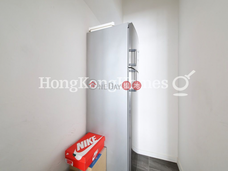 Property Search Hong Kong | OneDay | Residential Sales Listings | 3 Bedroom Family Unit at Victoria Court | For Sale