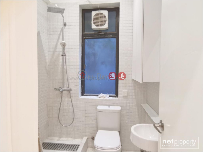 Spacious 2 bedroom Apartment in Midlevel North | 42-60 Tin Hau Temple Road 天后廟道42-60號 Rental Listings