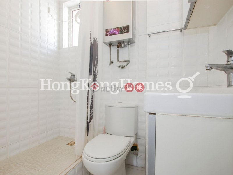2 Bedroom Unit at Smiling Court | For Sale 65 Bonham Road | Western District, Hong Kong, Sales | HK$ 7.68M