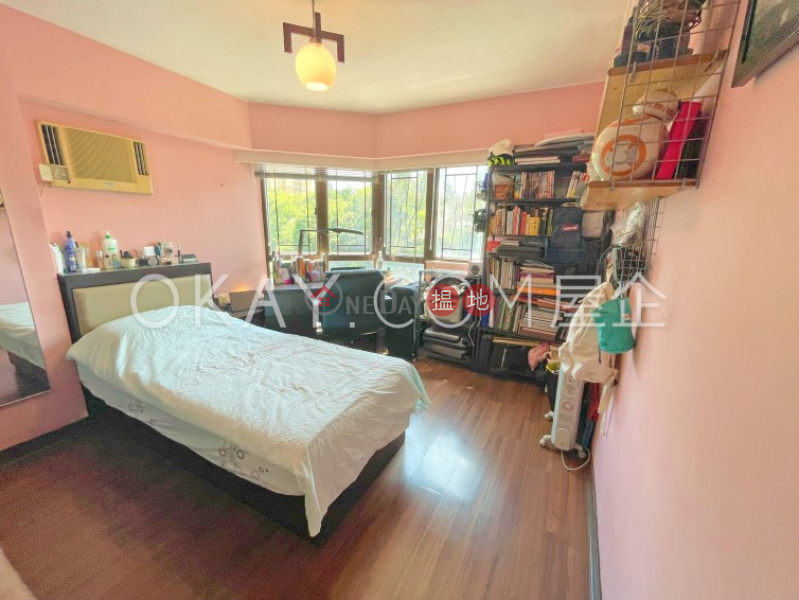 HK$ 18M Regal Court | Kowloon City Stylish 3 bedroom with parking | For Sale