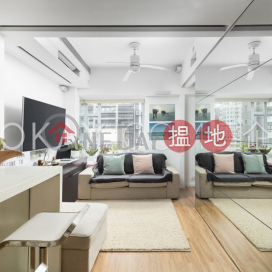 Unique 2 bedroom on high floor with rooftop | Rental | Wing Yu Building 永裕大廈 _0
