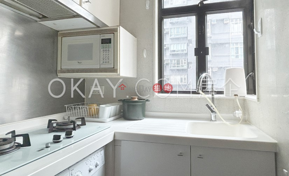 Luxurious 2 bedroom in Mid-levels West | For Sale | 3 Ying Fai Terrace | Western District, Hong Kong Sales HK$ 10.7M
