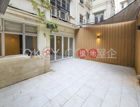 Luxurious 4 bedroom with terrace | Rental | 1-1A Sing Woo Crescent 成和坊1-1A號 _0