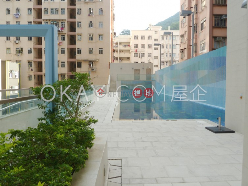 HK$ 51,800/ month | Cadogan, Western District | Nicely kept 2 bedroom on high floor with balcony | Rental