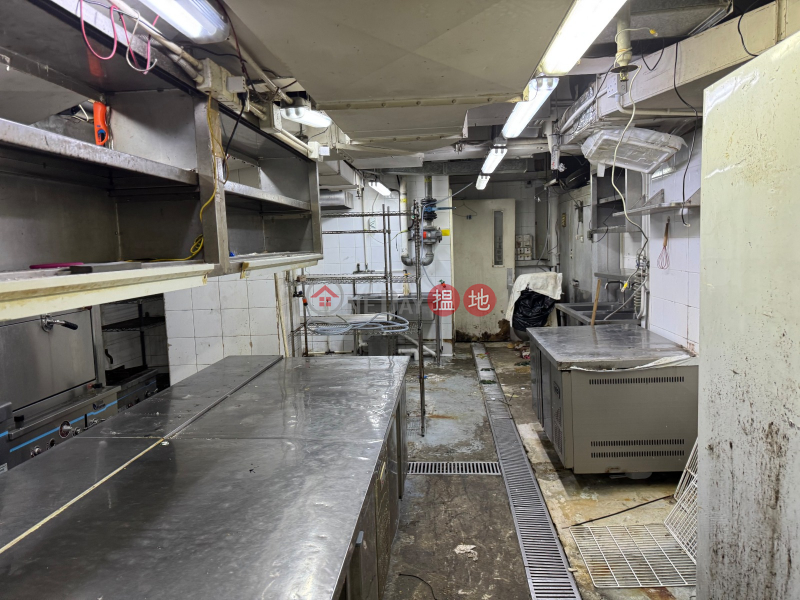 香港搵樓|租樓|二手盤|買樓| 搵地 | 商舖出租樓盤安居工商 何生 超旺地段 交通匯聚