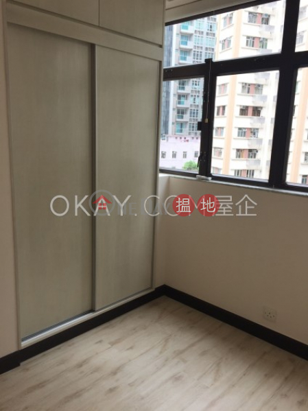 Tasteful 3 bedroom in Wan Chai | Rental, Cheong Hong Mansion 長康大廈 Rental Listings | Wan Chai District (OKAY-R210025)