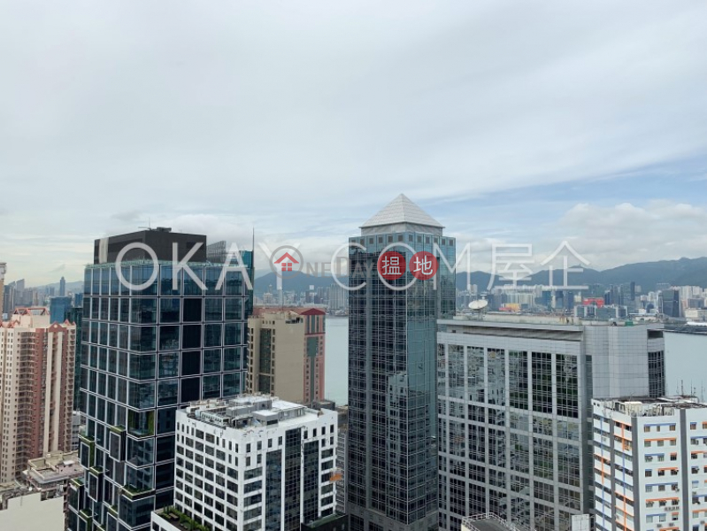 Generous 2 bedroom on high floor with balcony | Rental | Novum East 君豪峰 Rental Listings