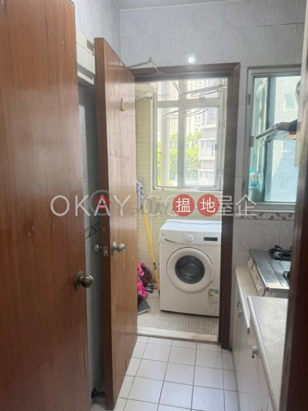 HK$ 7.8M | Fairview Court | Western District | Popular 2 bedroom with balcony | For Sale