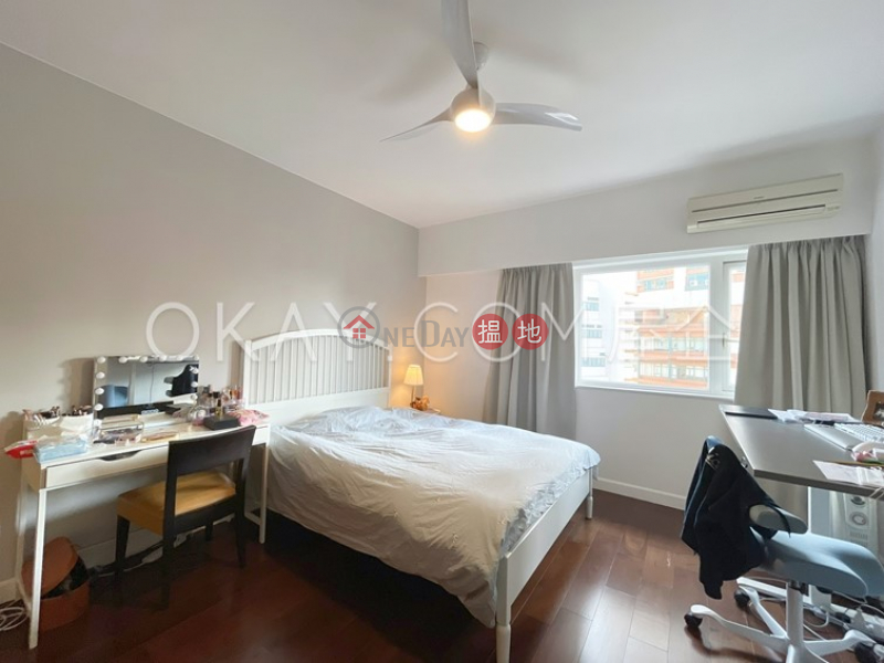 HK$ 29M Hilltop Mansion Eastern District Lovely 3 bedroom with parking | For Sale