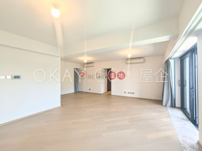 HK$ 65,000/ month Victoria Garden Block 1, Western District, Beautiful 3 bedroom with balcony | Rental