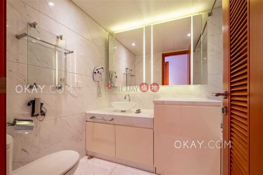 Elegant 2 bedroom with sea views & balcony | Rental | Phase 6 Residence Bel-Air 貝沙灣6期 Rental Listings