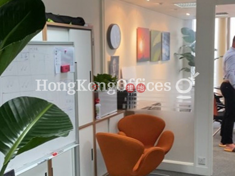 Lippo Centre High Office / Commercial Property, Rental Listings HK$ 65,232/ month