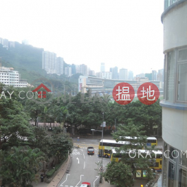 Charming 3 bedroom with racecourse views & balcony | Rental | Blue Pool Mansion 藍塘大廈 _0