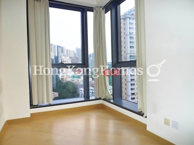 Property Search Hong Kong | OneDay | Residential | Rental Listings | 3 Bedroom Family Unit for Rent at Warrenwoods