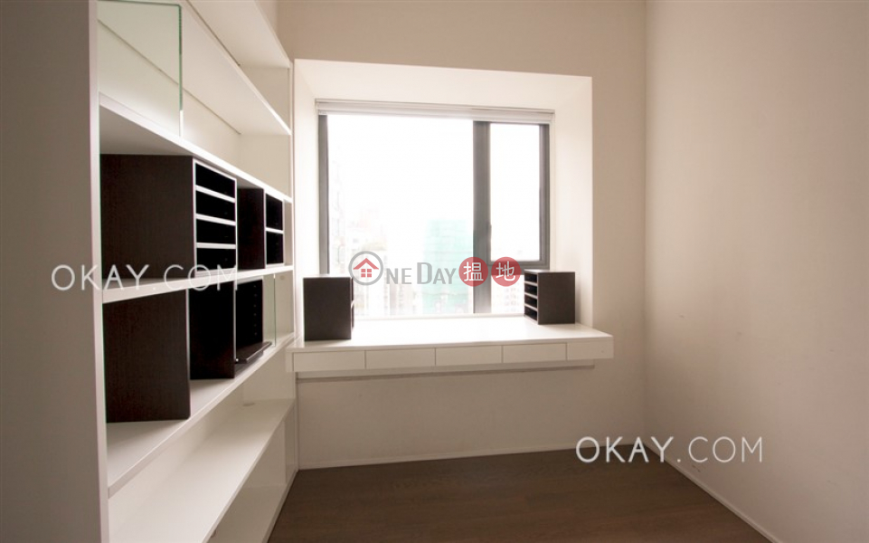 Luxurious 2 bedroom with balcony | Rental | Azura 蔚然 Rental Listings