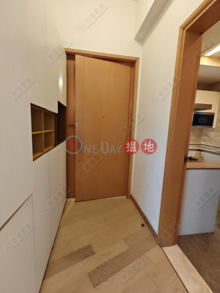 Three bedrooms and one apartment in GRAND AUSTIN | 9 Austin Road West | Yau Tsim Mong, Hong Kong Sales HK$ 23M