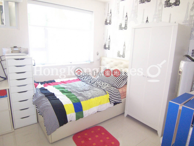 3 Bedroom Family Unit at Block 19-24 Baguio Villa | For Sale, 550 Victoria Road | Western District, Hong Kong Sales | HK$ 12M