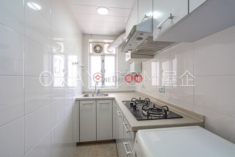 HK$ 8M | Horace Court Wan Chai District | Charming 2 bedroom in Happy Valley | For Sale